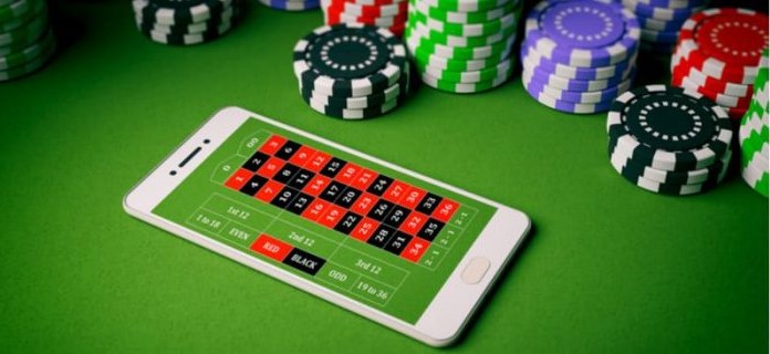 mobile roulette and casino chips